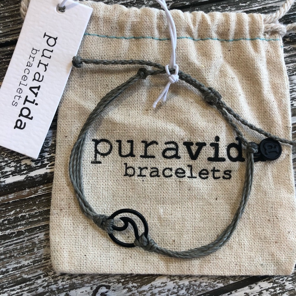 Pura Vida black & grey wave bracelet NWT